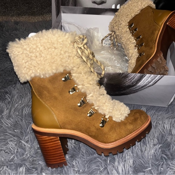 JLO JENNIFER LOPEZ Gallyana Bootie - Picture 6 of 11